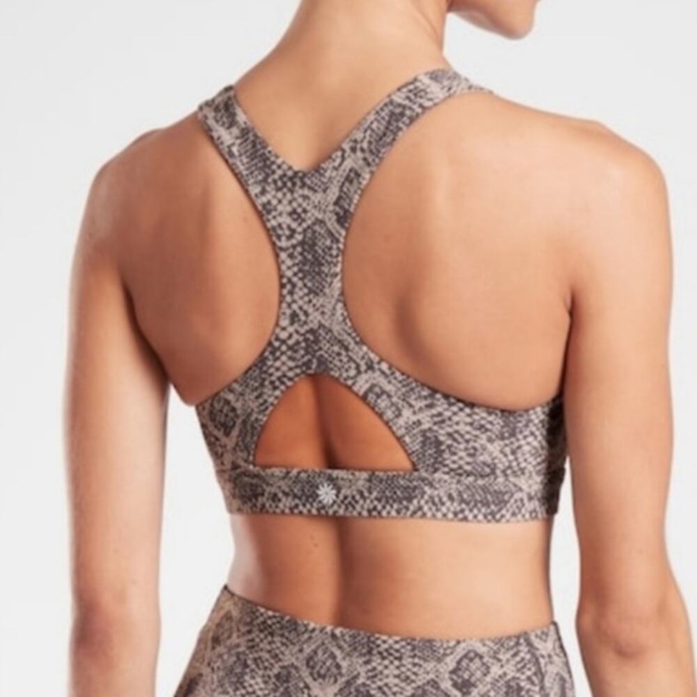 Athleta Snakeskin Pattern Ultimate Back Cut Out Sports Bra Size Small